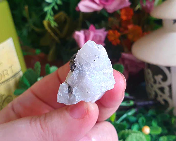 Pedra da Lua Bruta Iridescente 17g