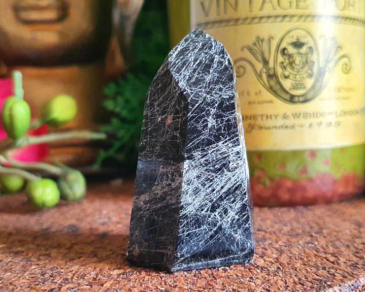 Ponta de Turmalina Negra 57g