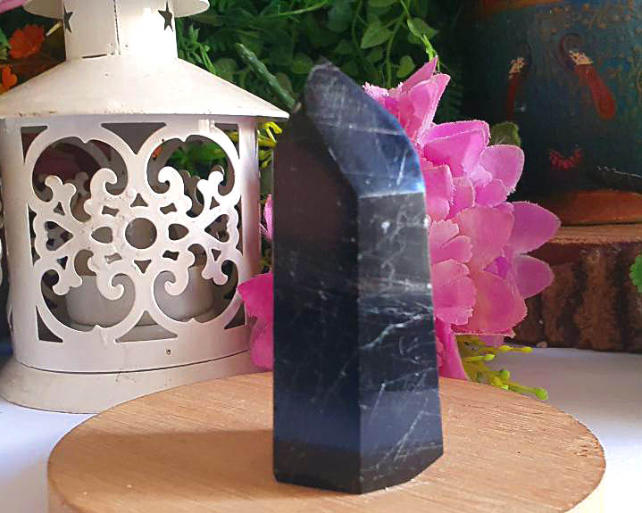 Ponta de Turmalina Negra 78g