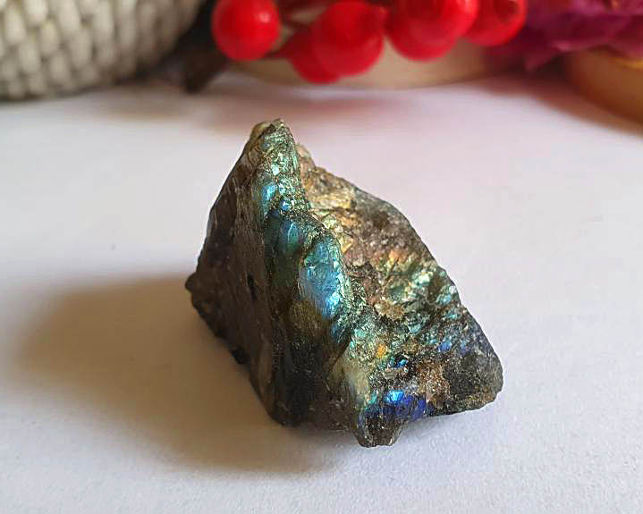 Labradorita Bruta Iridescente 33g