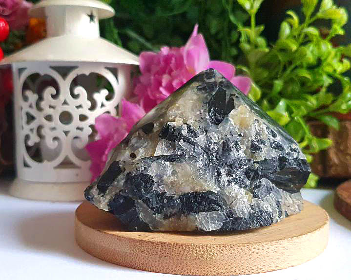 Ponta de Turmalina Negra 336g