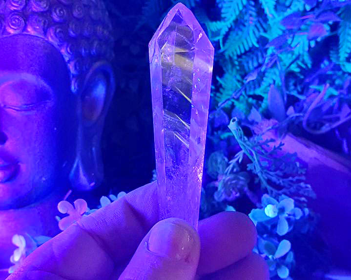 Cristal Powelite Biterminado (Brilha na Luz Negra UV) RARO 28g