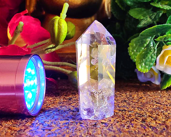 Ponta de Cristal Powelite (Brilha na Luz Negra UV) RARO 14g